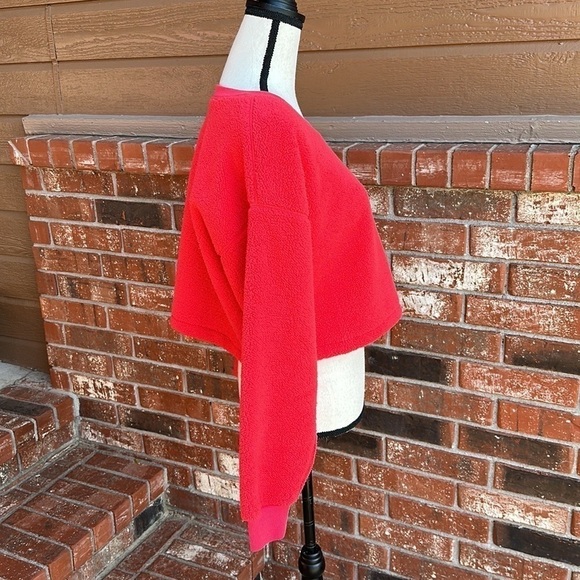 Splendid Women's Sundown Ashley Pullover Cropped Sweatshirt in Candy Apple Small - Picture 5 of 7